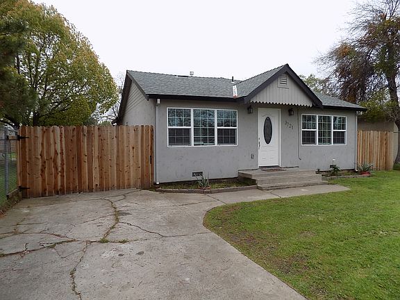 3rd image of 3721 Clay St
