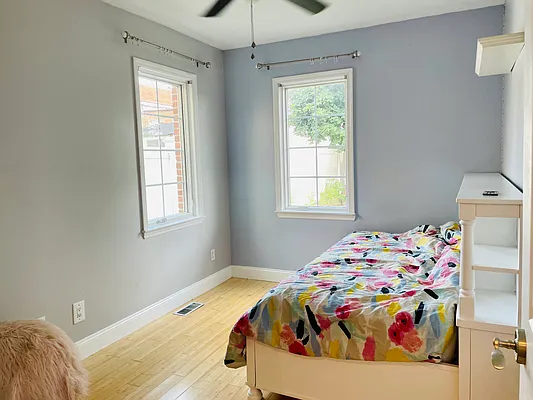 Rented by Keller Williams NYC | media 22