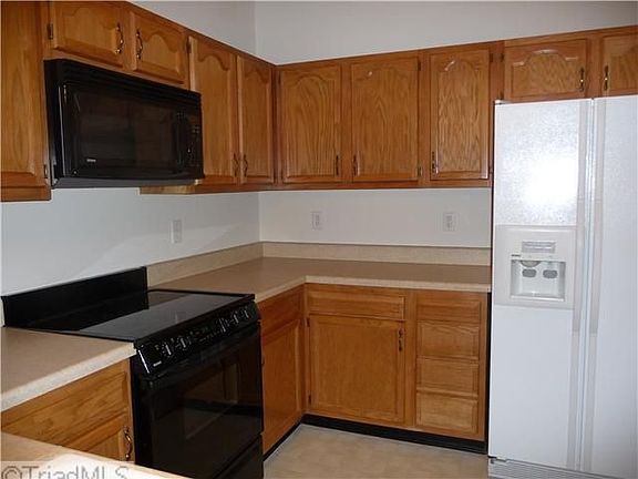 2nd image of 4317 Rockybrook Ct