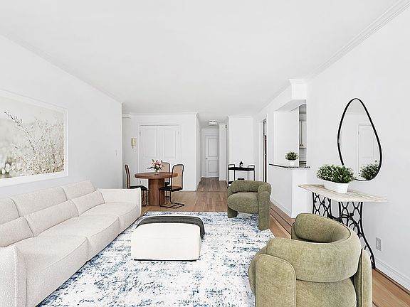 4th image of 333 E 34th St APT 14D