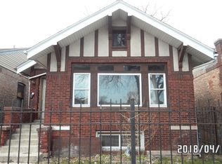 7736 S Oglesby Ave, Chicago, IL 60649