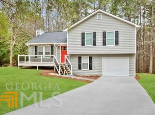 223 Hickory Ln, Dallas, GA 30132