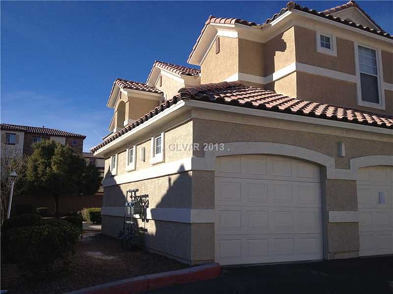 1st image of 5855 Valley Dr Unit 1048