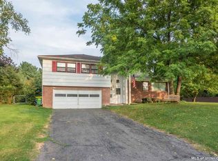 157 Hilltop Dr, Hurley, NY 12443