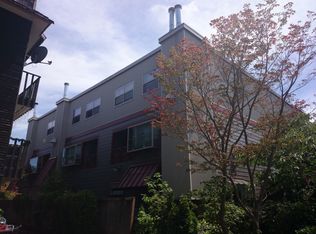 2746 60th Ave SW APT 5, Seattle, WA 98116