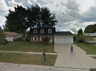 1539 California St, Elk Grove Village, IL 60007