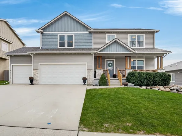 318 W High Rd, Norwalk, IA 50211