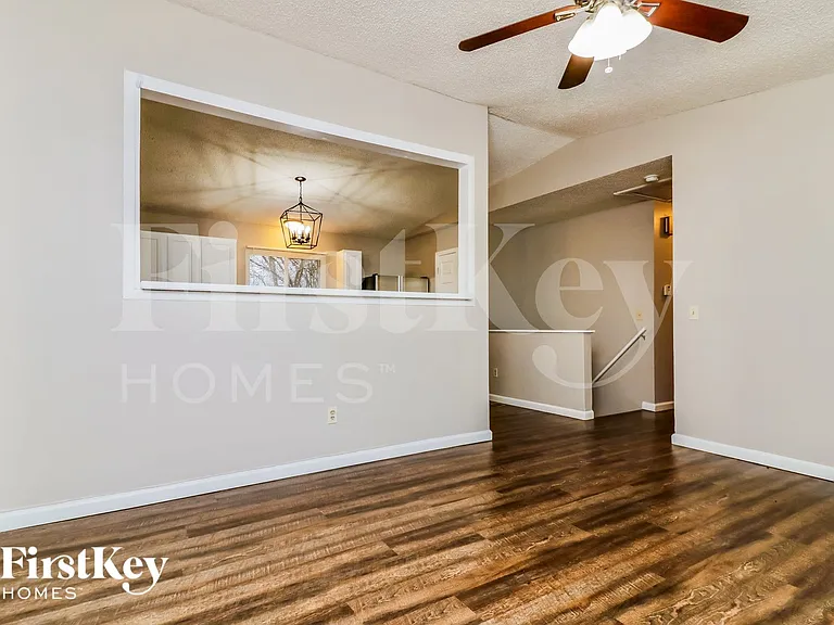 1357 Buffalo Rock Dr — Photo 4