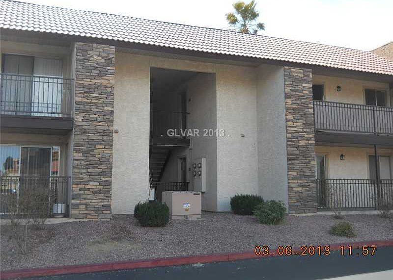 1st image of 4390 Sandy River Dr Unit 11