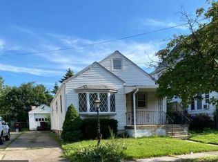 153 Spring Garden St, Riverside, NJ 08075
