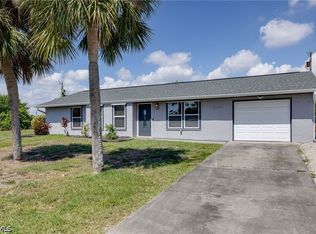 2204 NE 15th Pl, Cape Coral, FL 33909