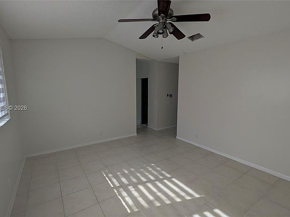 3rd image of 644 Sand Creek Cir