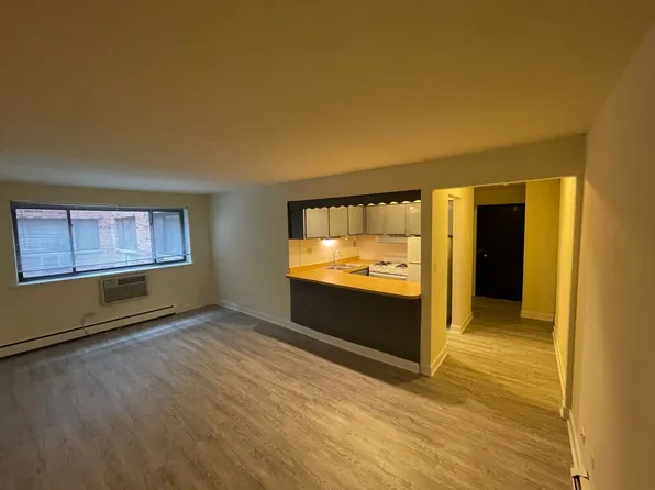 Lakeview Living!