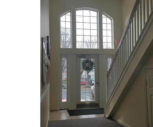 3rd image of 1310 Sheridan Pl Unit 206