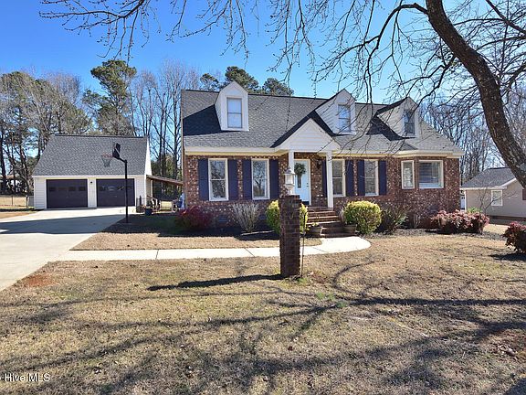 3rd image of 2791 Horseshoe Drive