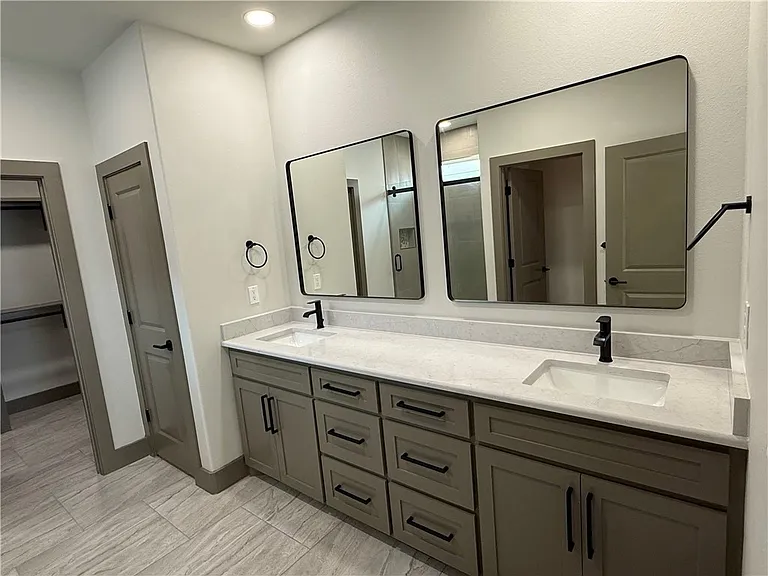 3805 Willow Weep Dr — Photo 7