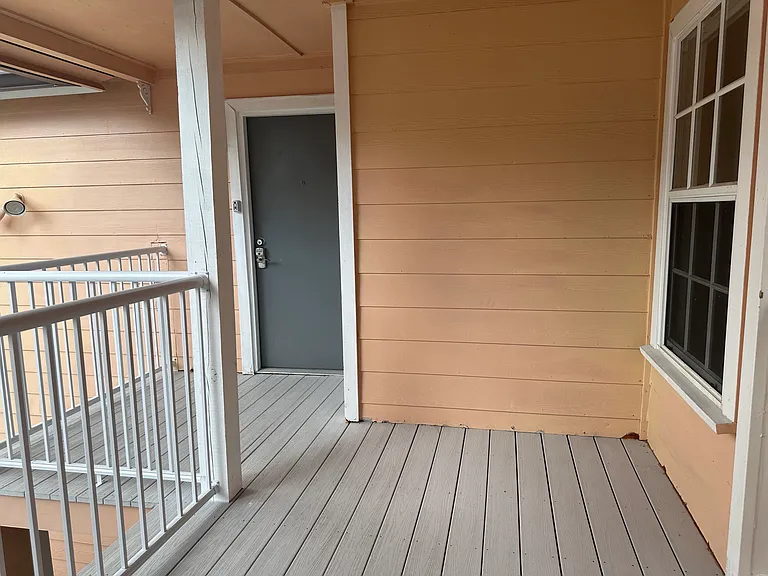 2030 Royal Bay Blvd — Photo 4