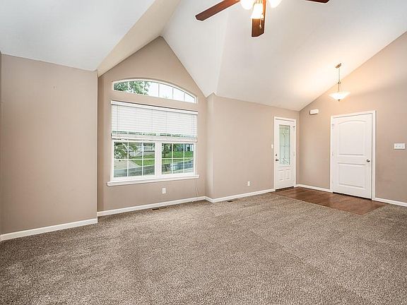 5th image of 2409 Shenandoah Dr