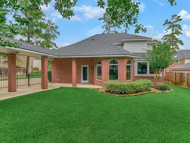 6615 Haughton Dr — Photo 49