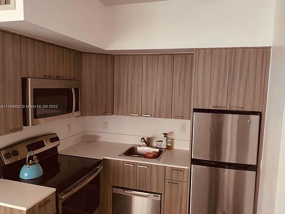 2nd image of 557 Michigan Ave APT 214