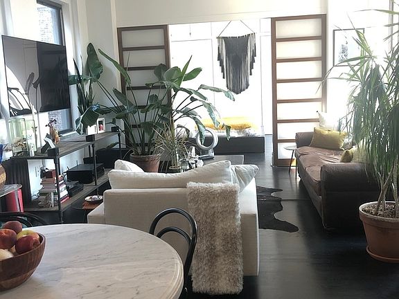 2nd image of 31 Union Sq W APT 11E