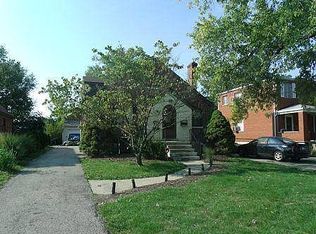 4677 Delhi Rd, Cincinnati, OH 45238