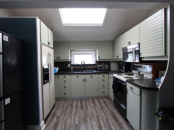 281 S Main St APT 5