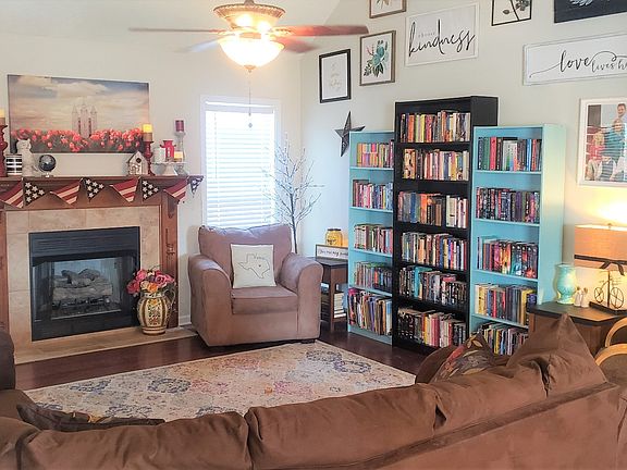 3rd image of 1542 Cobra Ln
