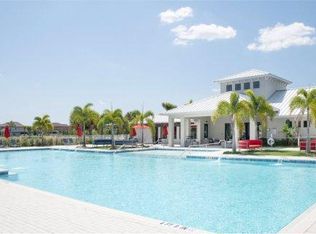 7122 Amelia Cove Ct, Sun City Center, FL 33573