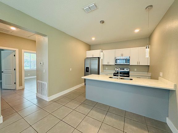 5th image of 54 Cordona Dr Unit B