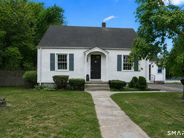32 Belvedere Road, North Haven, CT 06473