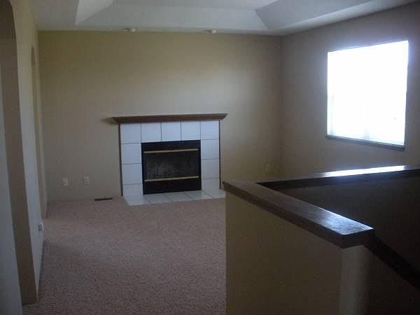 2nd image of 1002 W South St #1B