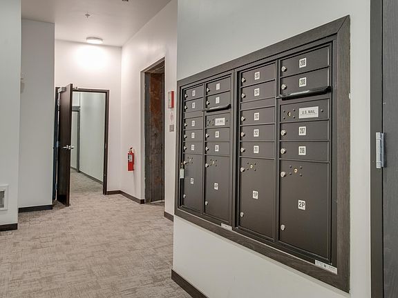 3rd image of 627 Northern Pacific Ave N #202