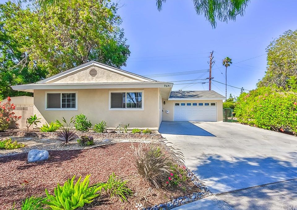1st image of 9641 Mount Dana Cir