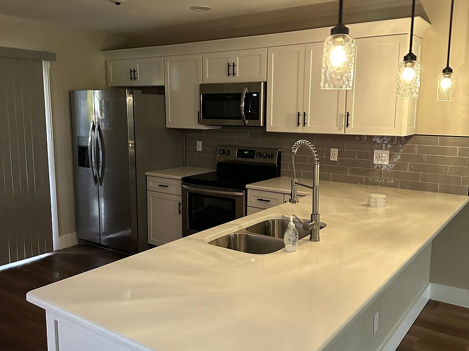 1st image of 4022 Corkwood Ct #4022