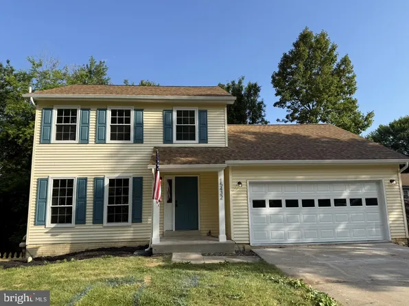 15432 Beachview Dr, Dumfries, VA 22025