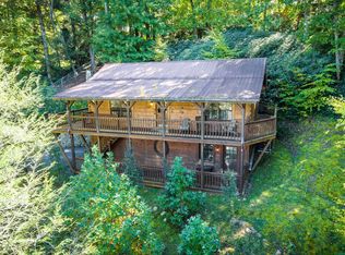 142 Cherokee Cir, Erwin, TN 37650