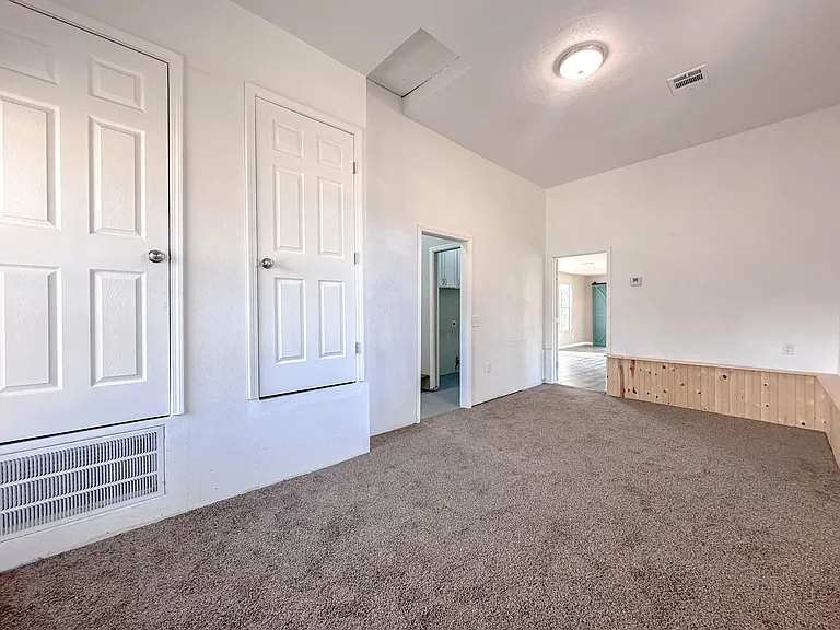 4004 S Toledo Ave — Photo 14