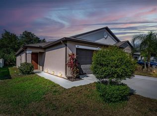 707 Timeless Moss Dr, Ruskin, FL 33570