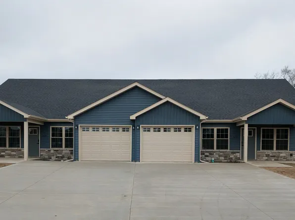 1622 Daisy St SE, Demotte, IN 46310
