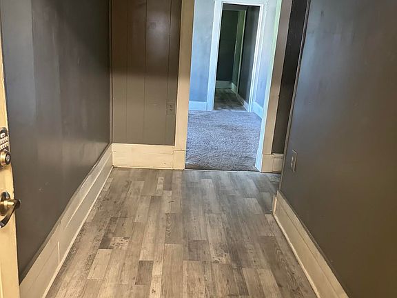 5th image of 107 College St APT 1L