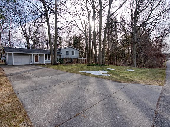2nd image of 14480 160th Ave