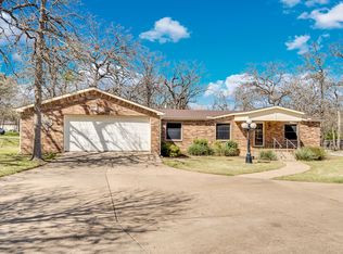 5805 Rendon Estates Rd, Mansfield, TX 76063