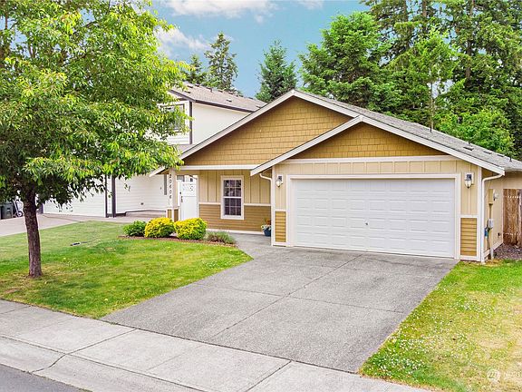 3rd image of 20606 5th Avenue Ct E