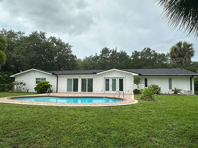 1405 Stewart Blvd — Photo 38