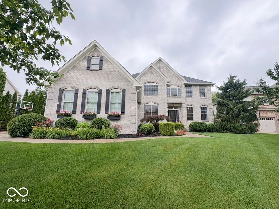1st image of 16556 Brookhollow Dr