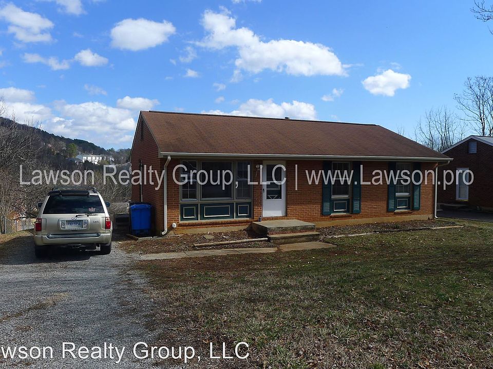 1st image of 4617 Nelms Ln NE #Ne