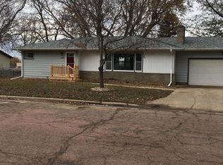 125 S 4th Ave, Brandon, SD 57005
