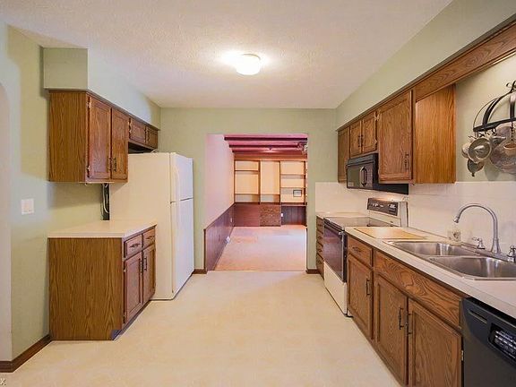 4th image of 4754 Cottonwood Ln