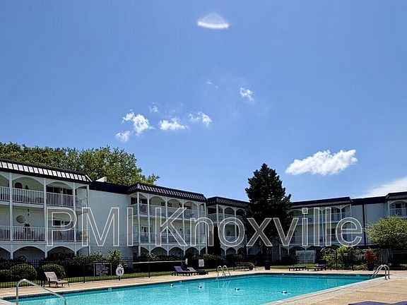 3rd image of 5709 Lyons View Pike APT 1206